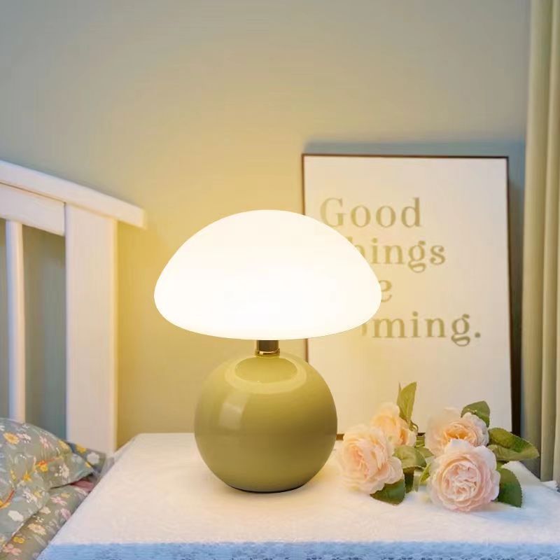 Cream Ceramic Mushroom Lamp